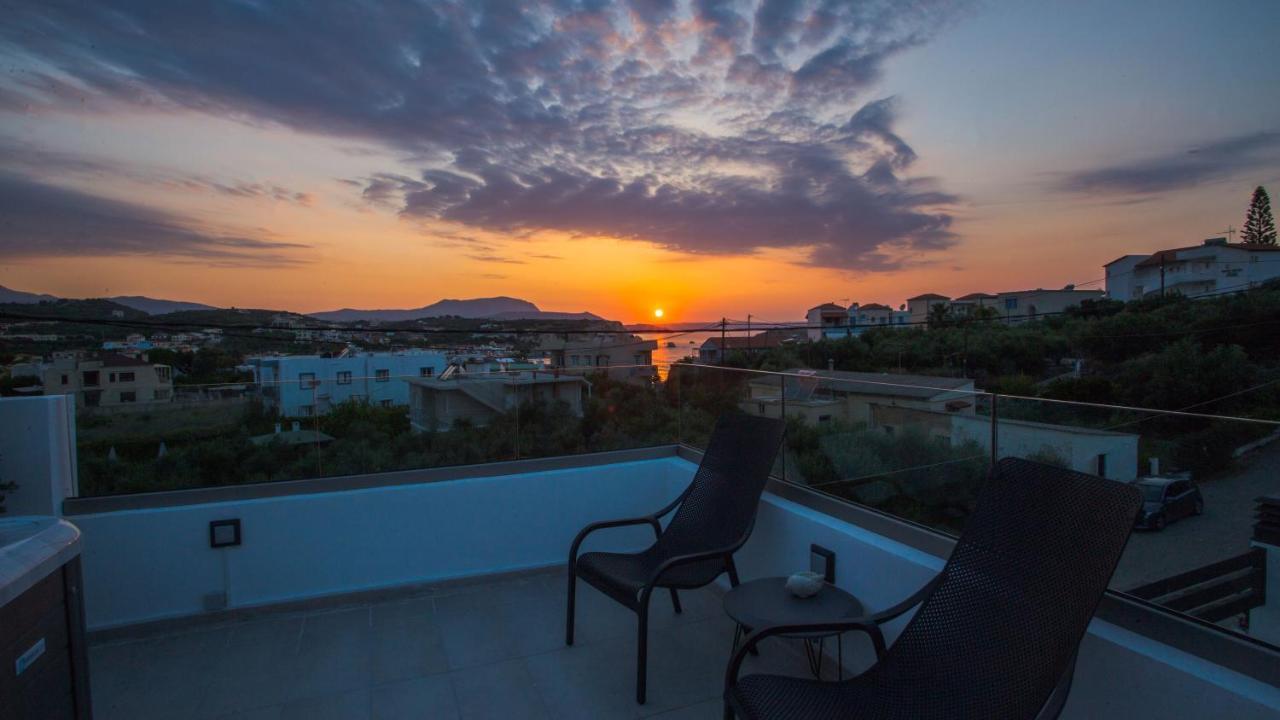 Avrilia Seaside Villa Heated Pool Almirida Exteriör bild