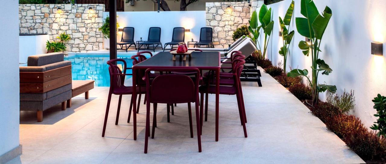 Avrilia Seaside Villa Heated Pool Almirida Exteriör bild