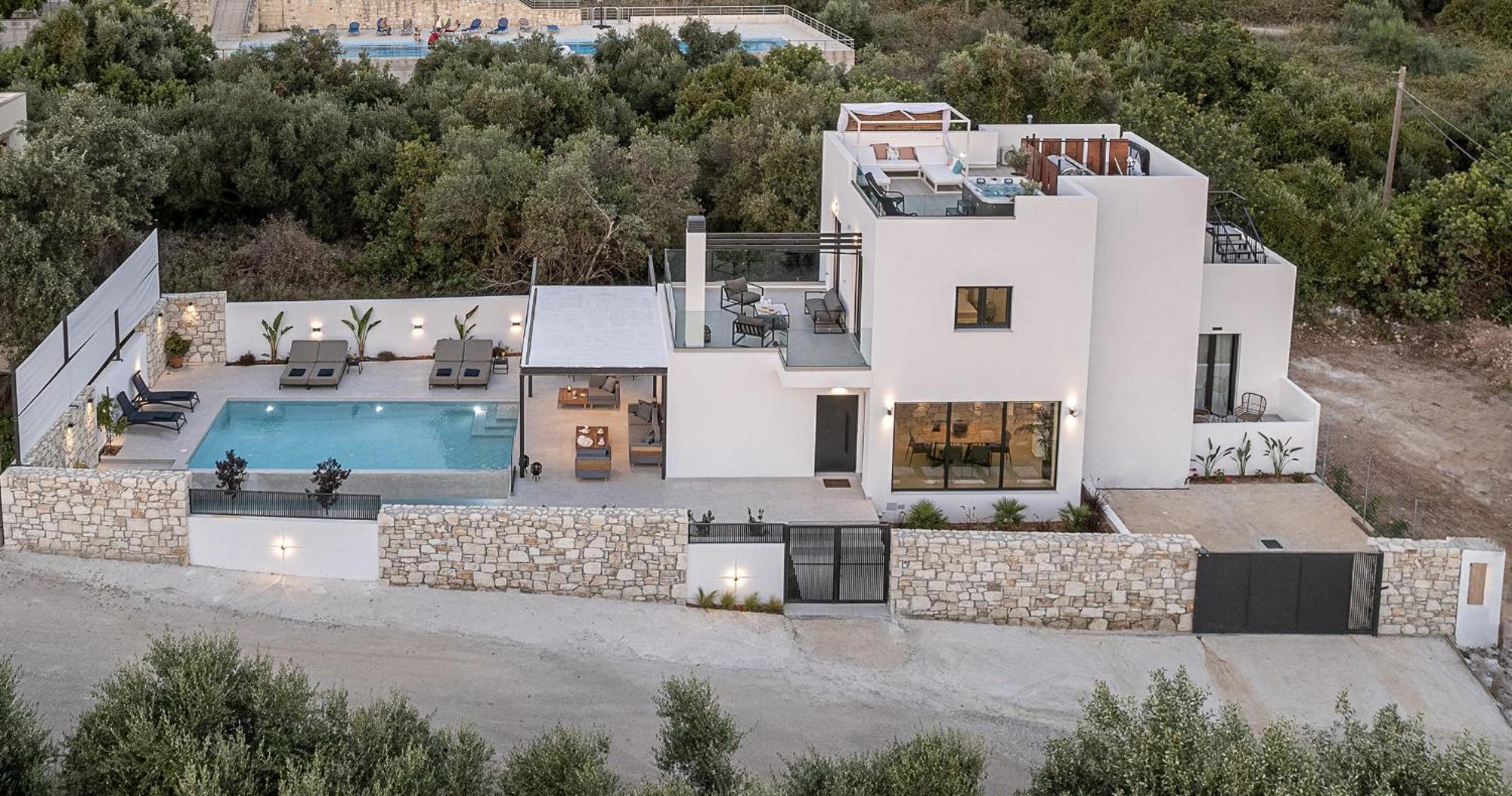 Avrilia Seaside Villa Heated Pool Almirida Exteriör bild